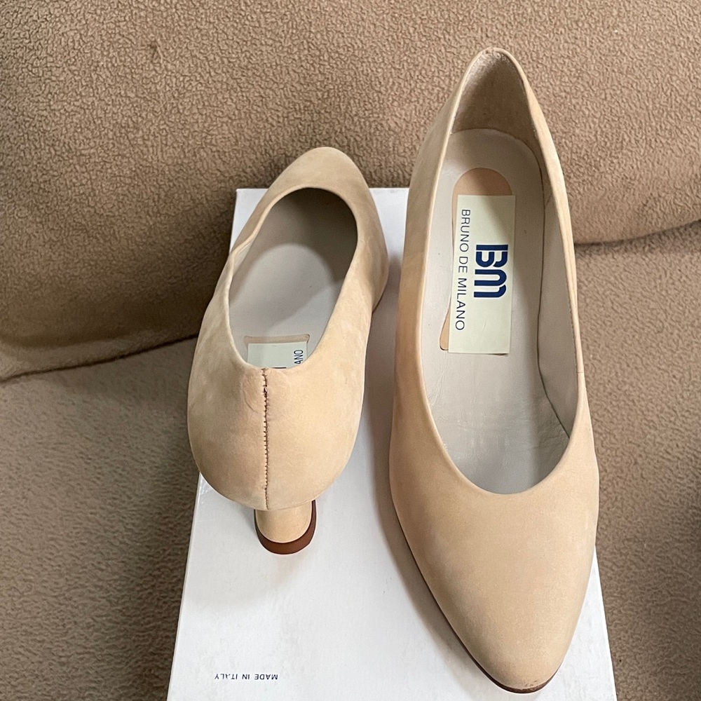 Enzo Angiolini Henrietta Ecru Leather Heels, Size 6.5
